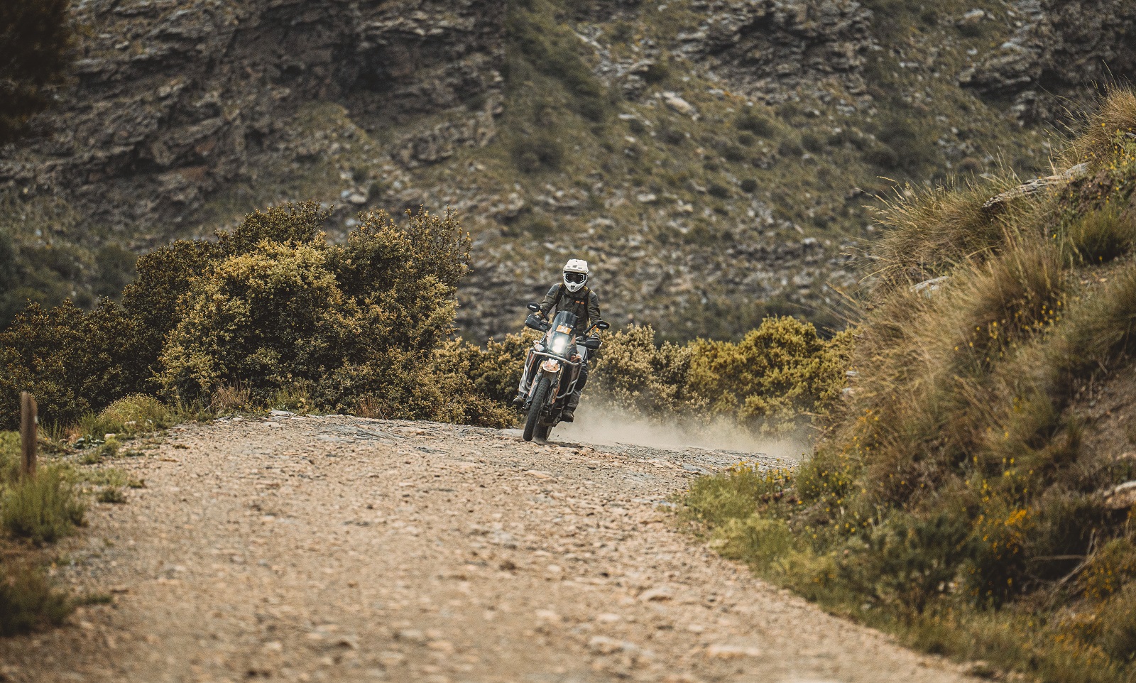 Les Aventures de Michel - Gibraltar race - Ixtem Moto